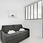 Amazing Apartment - Near Convention